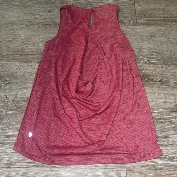 Lululemon Low Key Tank Silverscent Open Back Flowy Heather Ruby Red small - Picture 5 of 5